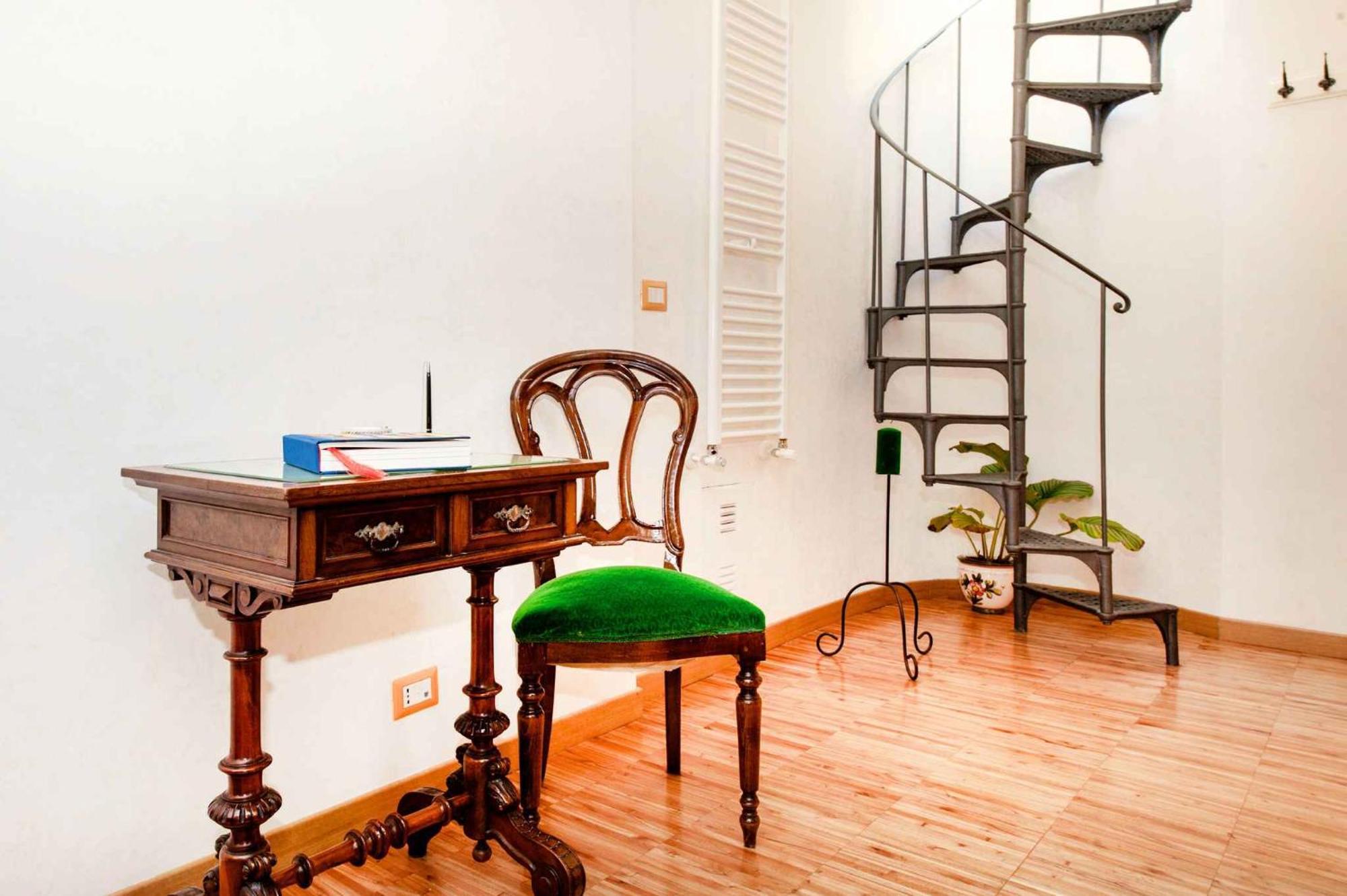 In - Latium 48199 Appartamento